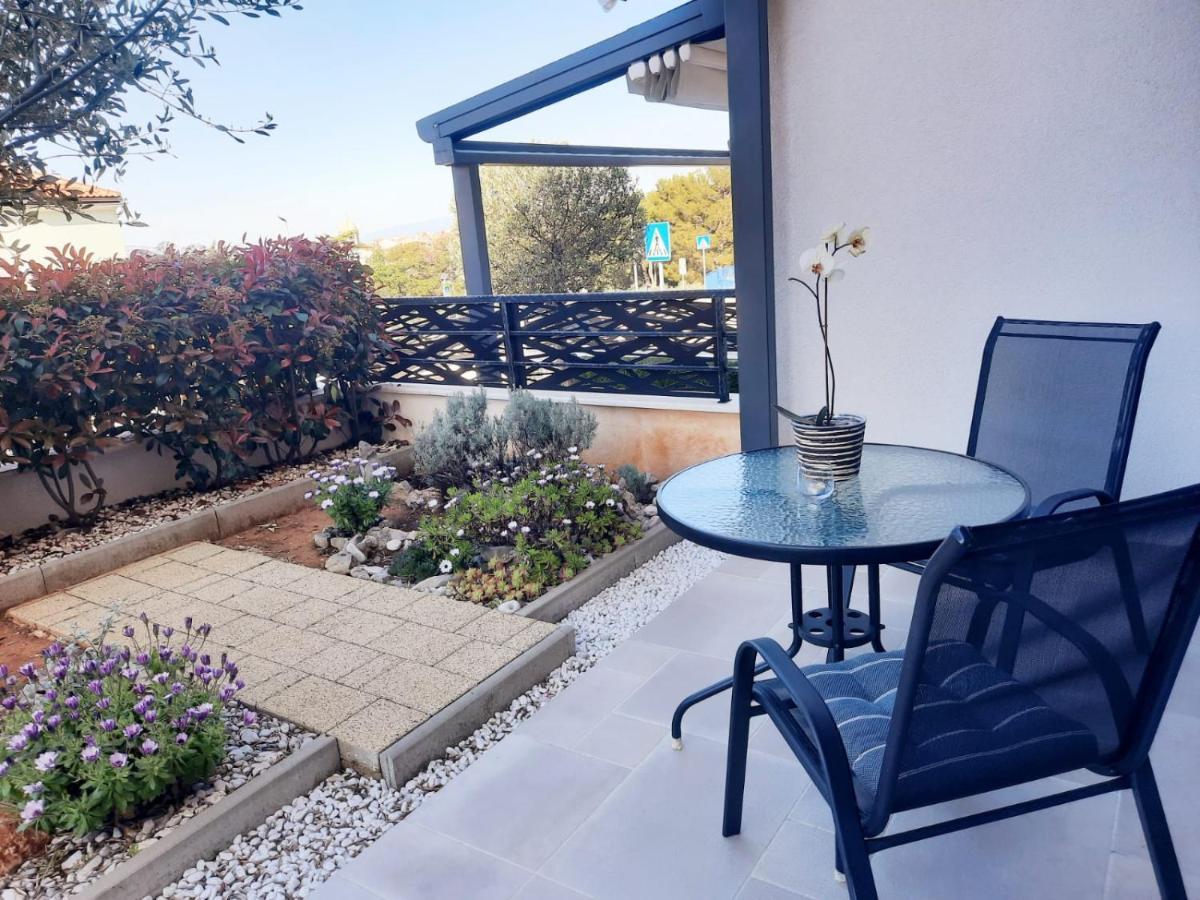 Apartman Madonnina Cres Εξωτερικό φωτογραφία